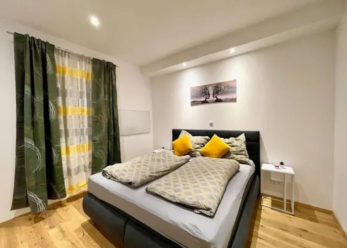 Moderne Stadtwohnung Naehe Stadthalle Γκρατς